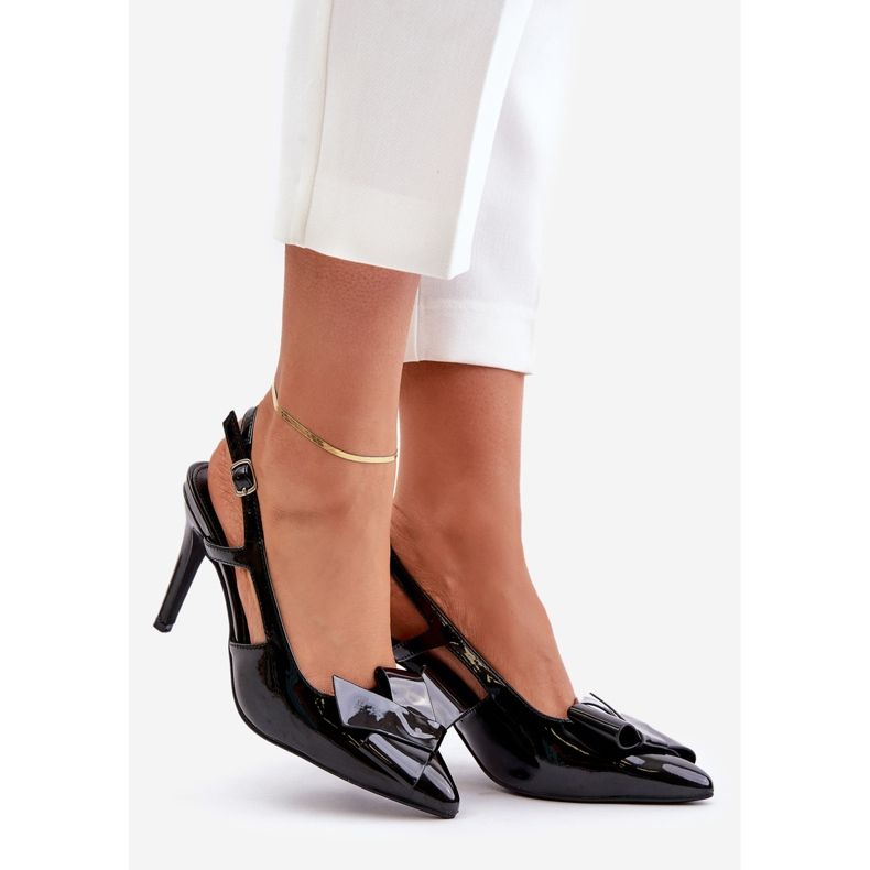 Schwarze Auroravia-Lack-High-Heels mit offenem Absatz 1