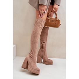 Beige Overknee-Stiefel von Nadelian mit hohem Absatz und Plateau 2