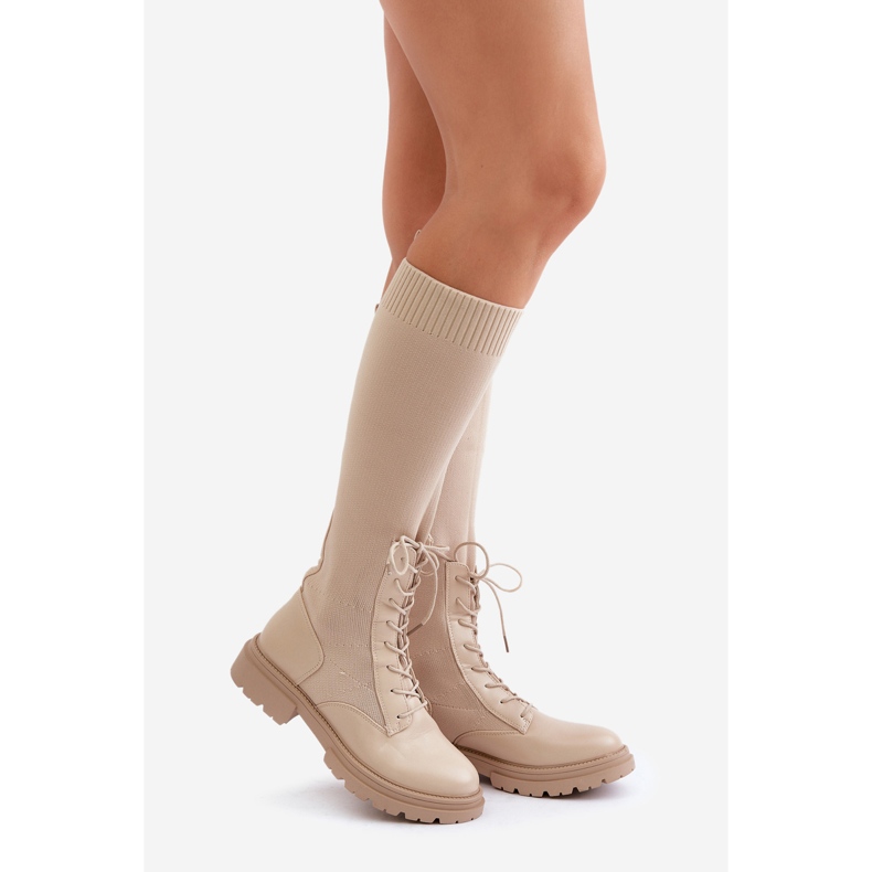 Beigefarbene Iranel-Slip-On-Stiefel mit Sockenoberteil 1