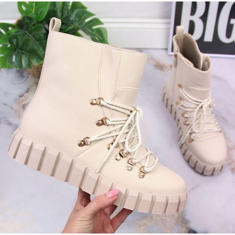 Isolierte Plateaustiefel Potocki W WOL108B beige 1