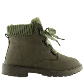 Grüne verdeoscuro isolierte Wanderschuhe 1
