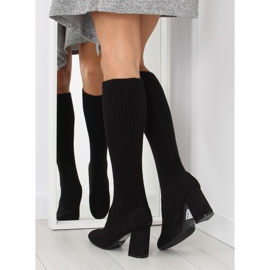 Schwarze Sock Boots mit schwarzem Schaft 2