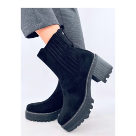 Schwarze Chelsea-Stiefel 1