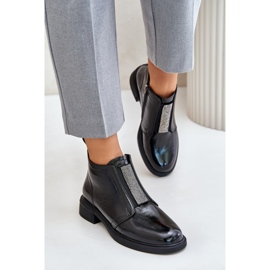 Stiefel Modell MR880-142 Schwarz 1