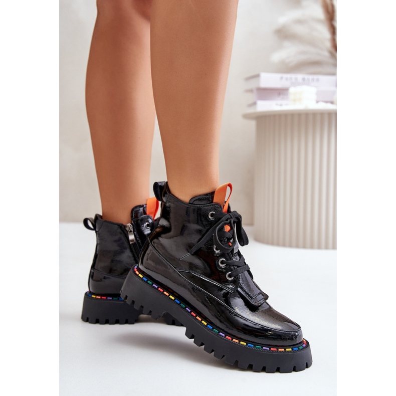 Arbeitermodell 24BT04-8134 Schwarz 1