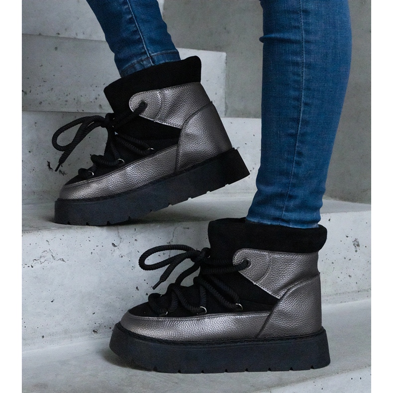 Schwarze Plateau-Schneestiefel für Damen mit Fellfutter 1