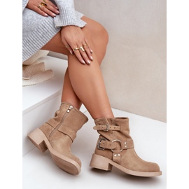 Wildleder-Damenstiefel mit niedrigem Blockabsatz und Riemen Zazoo 3644 Beige 7