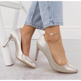 Sergio Leone 1339 beige Wildlederpumps 2