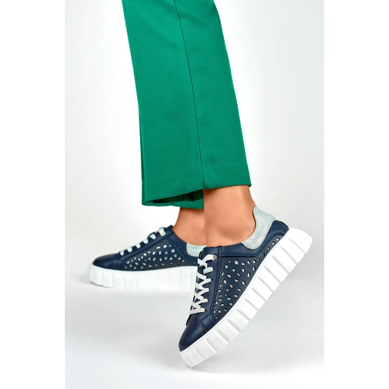 Plateauschuhe aus perforiertem Leder, Marineblau GD-XF72N 2