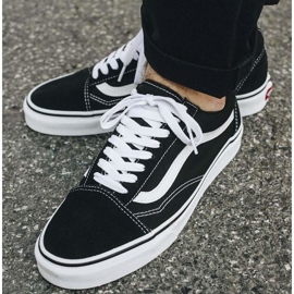 Vans Old Skool VD3HY28 Schuhe schwarz 8