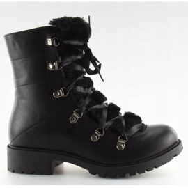 K90 Schwarze Stiefel mit Fell 3