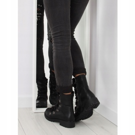 K90 Schwarze Stiefel mit Fell 5