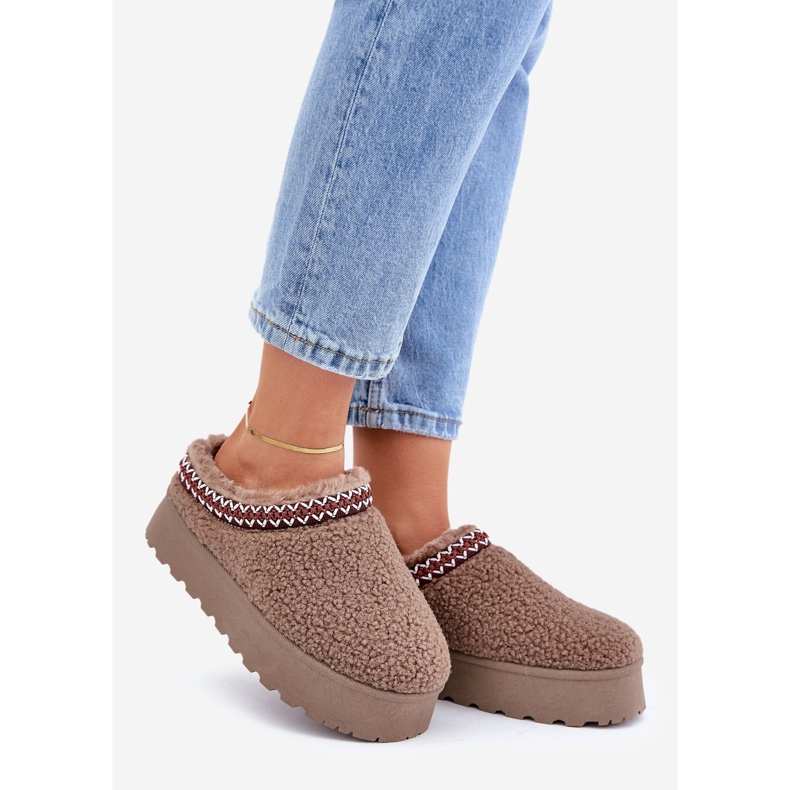 Braune Plateau-Schneestiefel aus Schaffell mit Fell 1