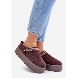 Schoko-Schneestiefel mit dekorativer Stickerei braun 1