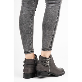 Erynn Graue Chelsea-Stiefel 2