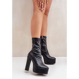 Stiefel mit hohem Absatz und Plateau, schwarz 2