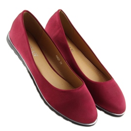 Bordeauxrote Ballerinas aus Satin A8621 rot 1