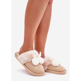 Beige Damenhausschuhe mit Fell 1