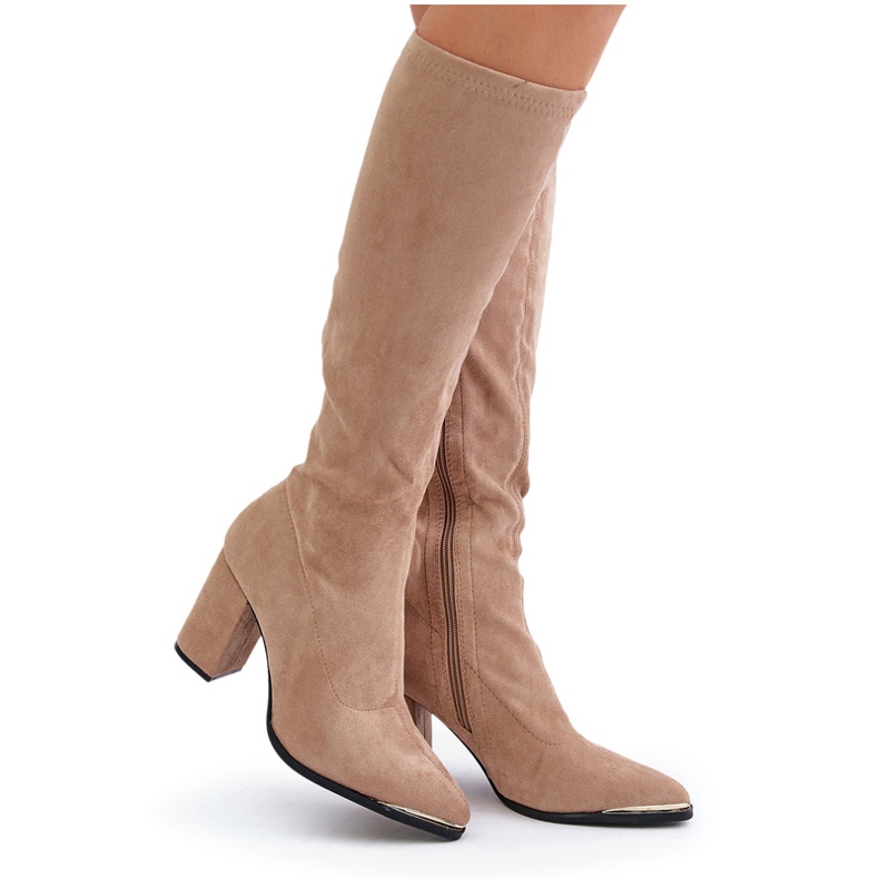 Bestelle Öko-Wildlederstiefel mit Blockabsatz, beige 5