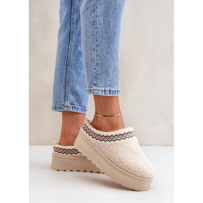 Beige Plateau-Schneestiefel für Damen 1