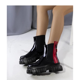 Schwarze Lackstiefeletten von Casta - Solea 1