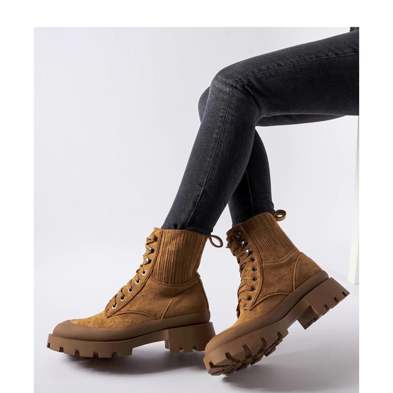 Braune Öko-Wildlederstiefel von Orson - Solea 1