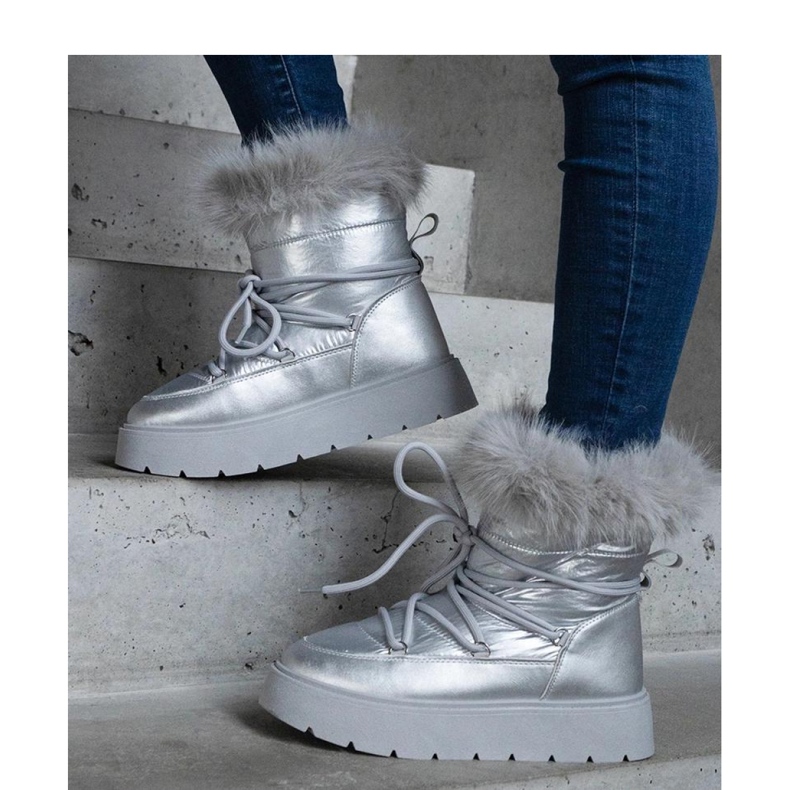 Silberne isolierte Schneestiefel mit Fell Arilla - Solea grau 1