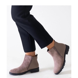 Braune Plateaustiefel aus Öko-Wildleder Kirla - Solea 1