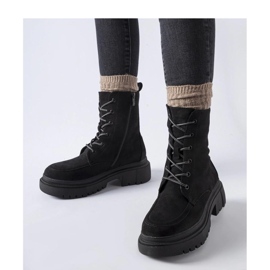 Schwarze Worker-Stiefeletten mit massiver Riel-Solea-Sohle 2