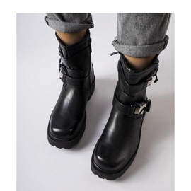 Schwarze, massive Stiefel von Enrico - Solea 1