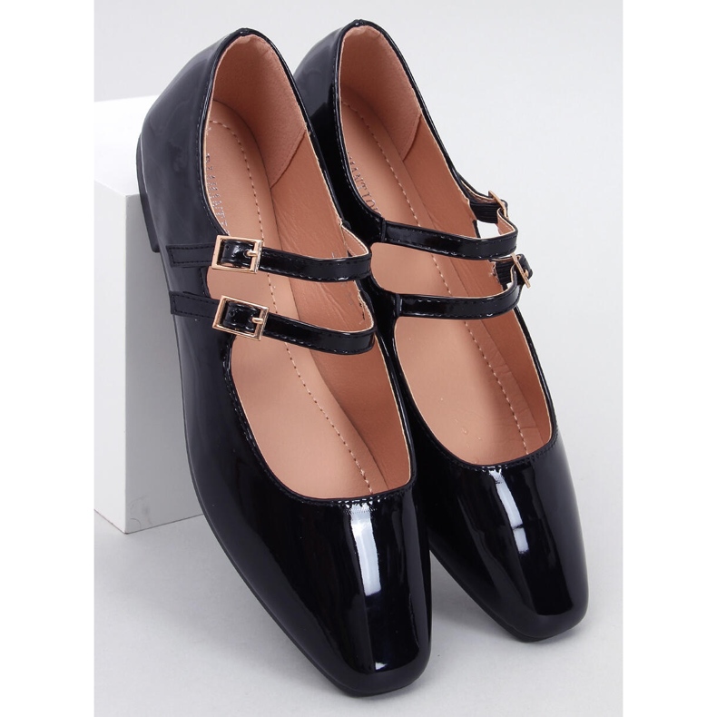 Schwarze Mary-Jane-Ballerinas aus Lackleder 1