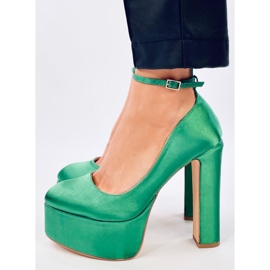 Grüne Plateaupumps 1