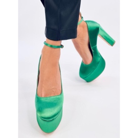 Grüne Plateaupumps 4