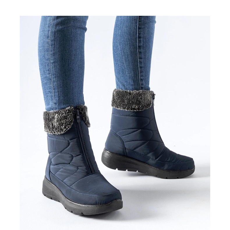 Marineblaue Schneestiefel mit Keilabsatz von Brownton - Solea 1