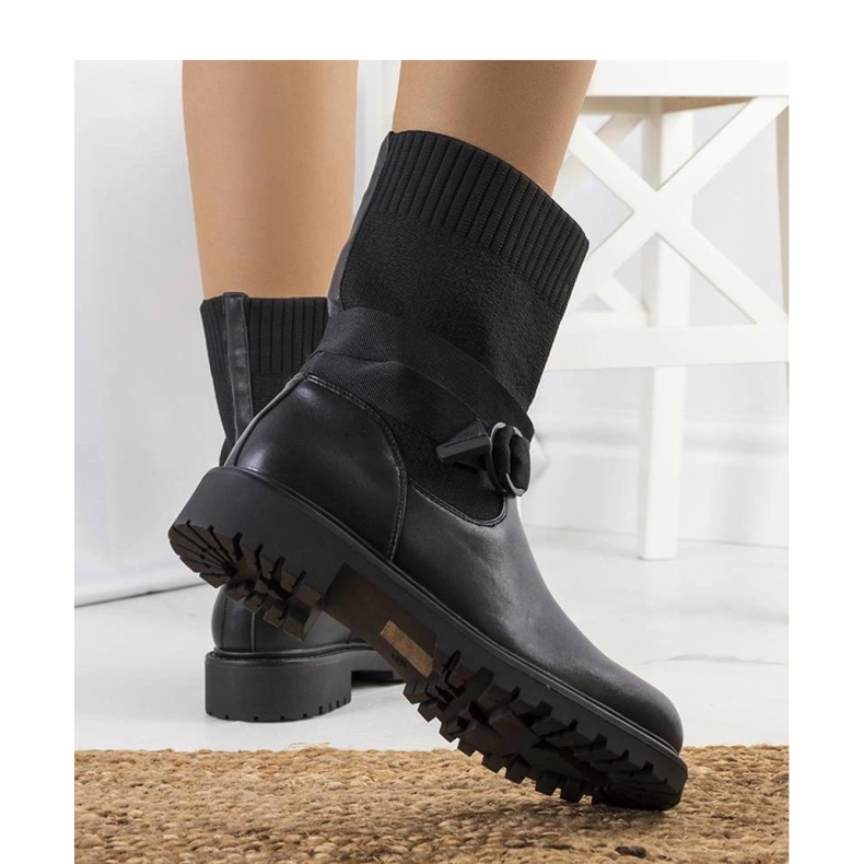 Schwarze Stiefeletten mit elastischem Obermaterial Ricky - Solea 1