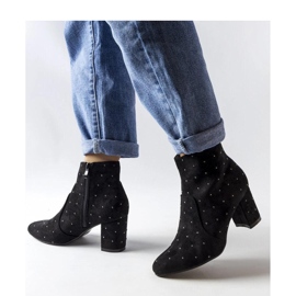 Schwarze Stiefeletten mit Strasssteinen, Öko-Wildleder Suvi - Solea 1