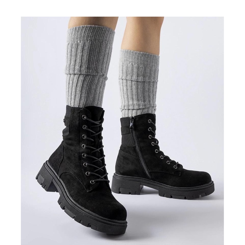 Schwarze, leicht isolierte Öko-Wildlederstiefel 1