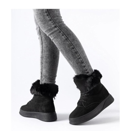 Schwarze Plateau-Schneestiefel 1