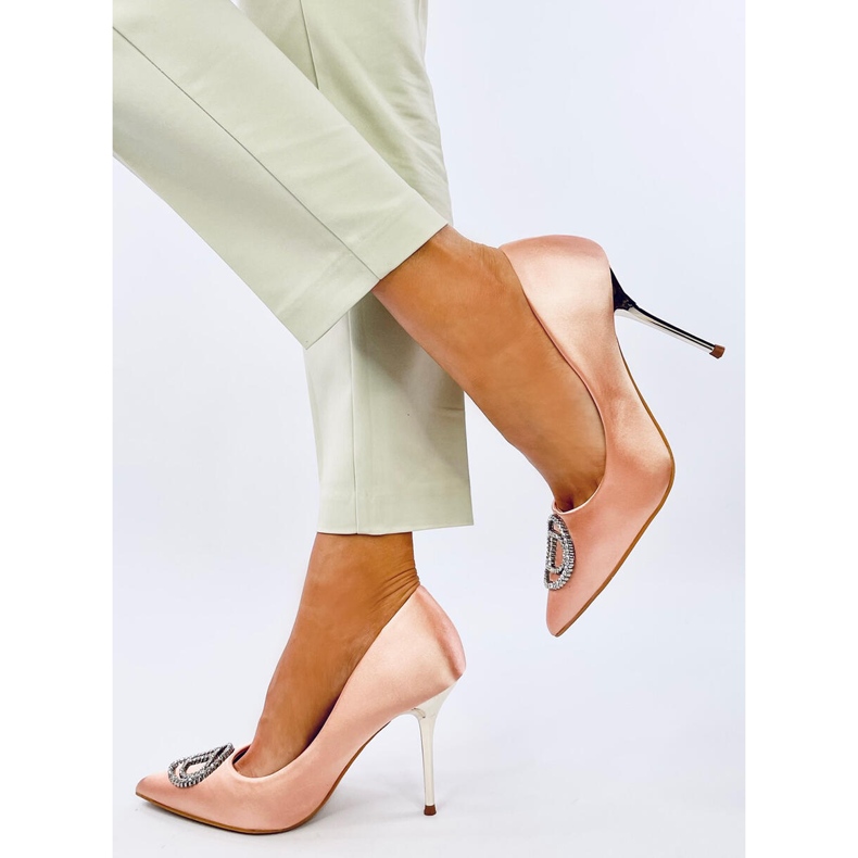 High Heels mit Champagner-Kristallverzierung rosa 2