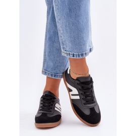 7112 Schwarze Sportschuhe zum Schnüren 1