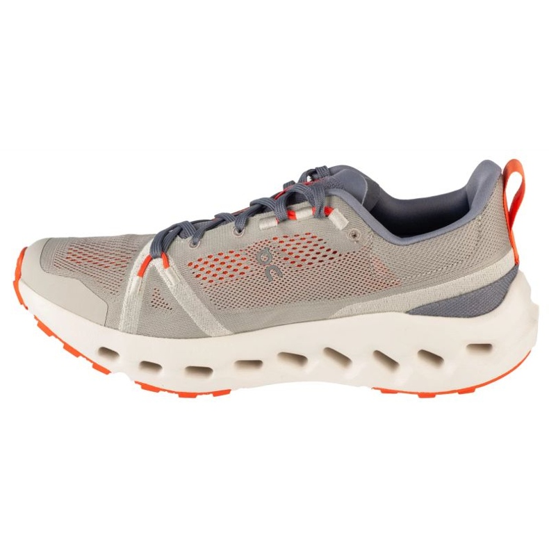 On Running Auf dem Lauf Cloudsurfer Trail 3me10112878 beige 1