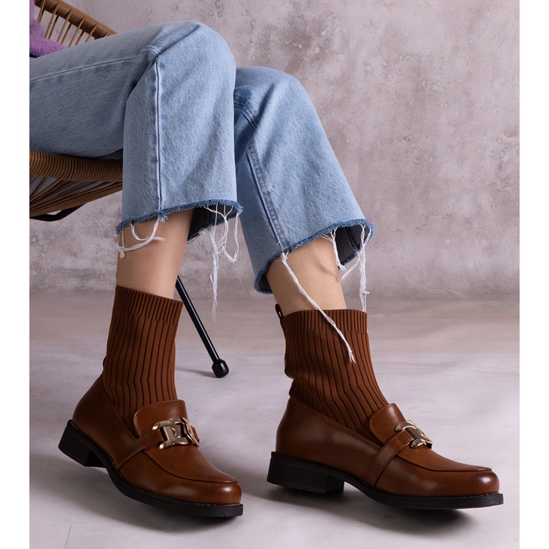 Braune Stiefeletten mit Stoffobermaterial 1