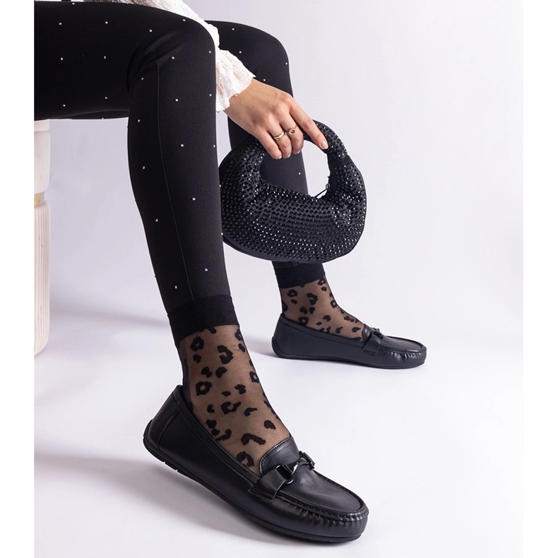 Schwarze klassische Mokassins aus Öko-Leder 1