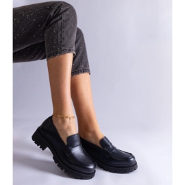 Schwarze Mokassins aus Öko-Leder 2