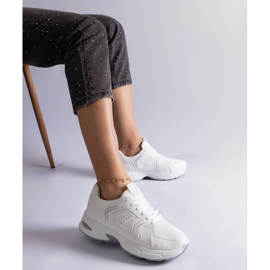 Weiße Sport-Sneaker 1