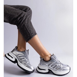 Silberne Sport-Sneaker für Damen 2