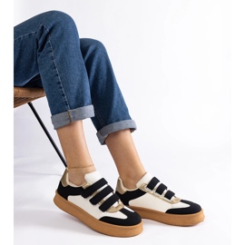 Schwarze Sneaker mit Klettverschluss 1