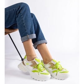 Weiße Sport-Sneaker 3