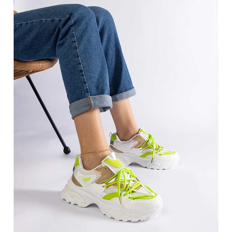 Weiße Sport-Sneaker 1