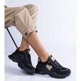 Schwarze Plateau-Sneaker mit schwarzem Herz 1